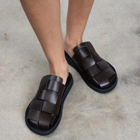 Hereu Dira sandals - Picture 1 of 9